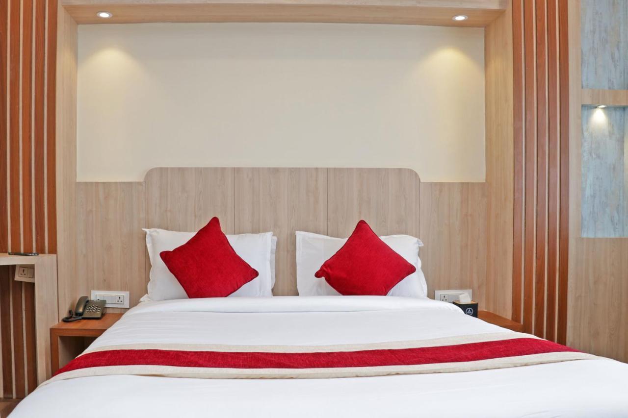Hotel Nilakantha Pvt. Ltd Katmandu Eksteriør billede